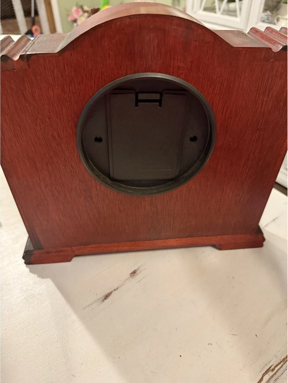 Vintage Polaris battery operated wooden Mantel clock, grandmacore, shabby chic